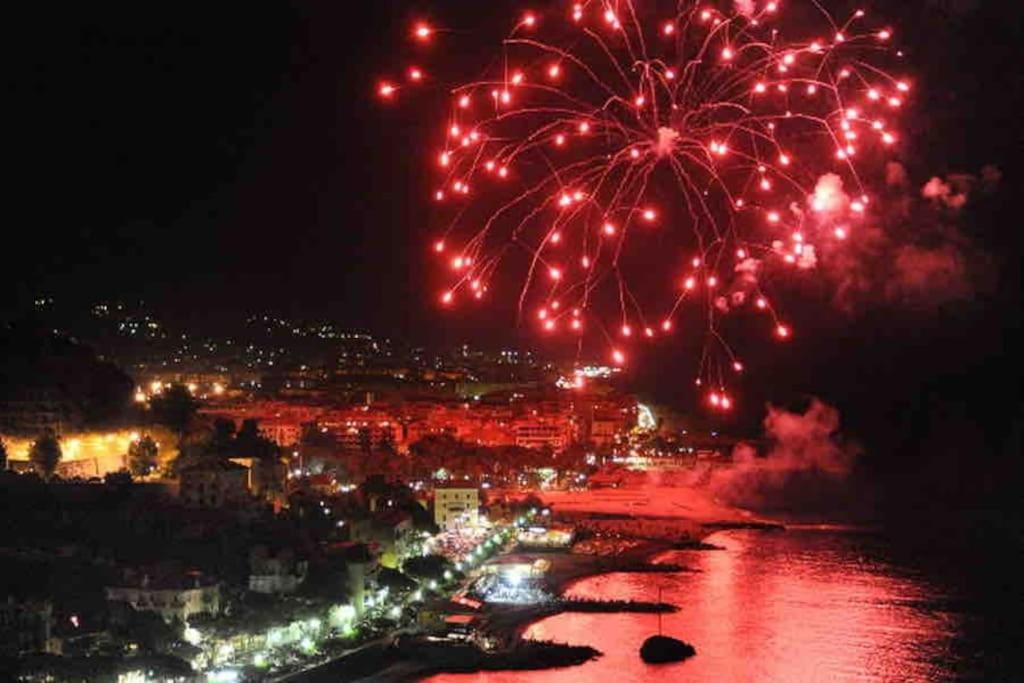 Appartamento Di Charme Nel Cuore Di Sanremo Exterior photo